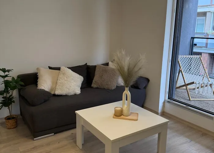 The Elite Iv Downtown Ac & Garage Parking * براتسيلافا