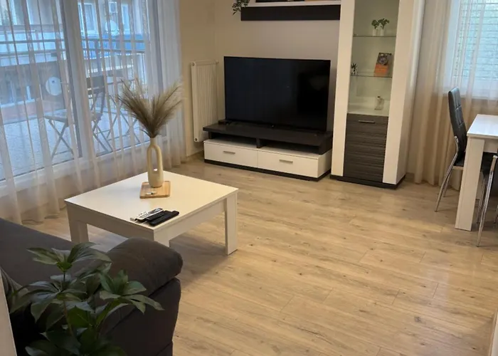 The Elite Iv Downtown Ac & Garage Parking شقة