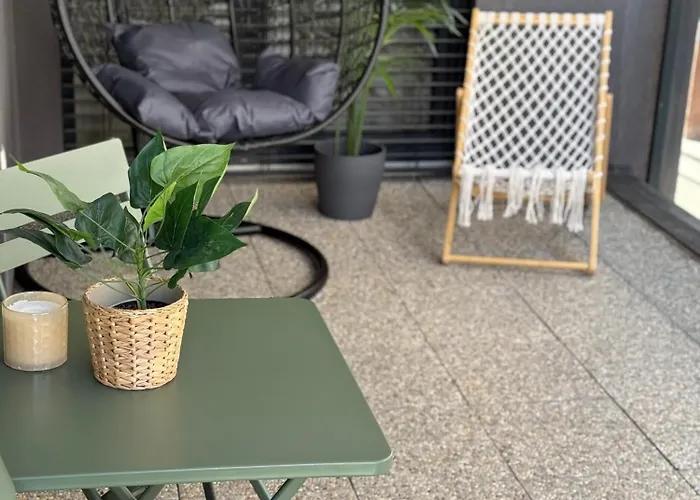 The Elite Iv Downtown Ac & Garage Parking