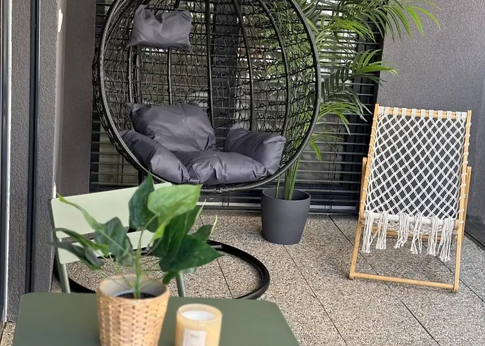 The Elite Iv Downtown Ac & Garage Parking براتسيلافا