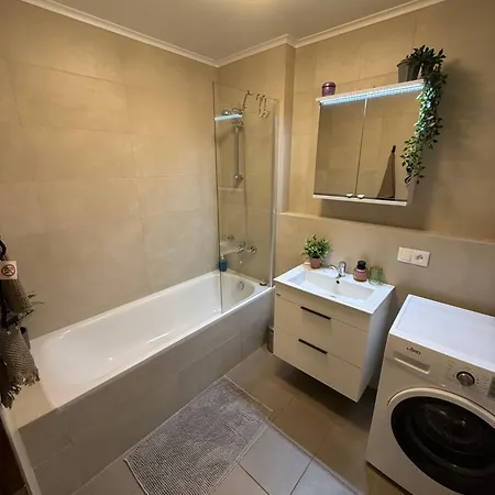 Apartament The Elite Iv Downtown Ac & Garage Parking *